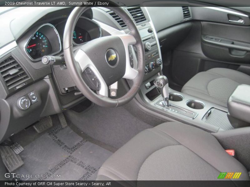 Summit White / Ebony 2009 Chevrolet Traverse LT AWD