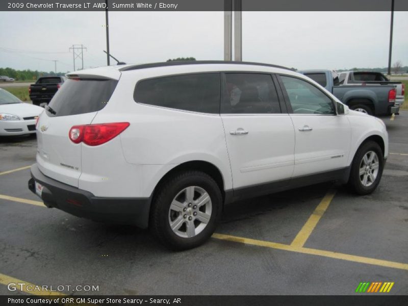 Summit White / Ebony 2009 Chevrolet Traverse LT AWD