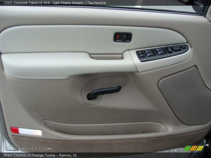 Light Pewter Metallic / Tan/Neutral 2003 Chevrolet Tahoe LS 4x4