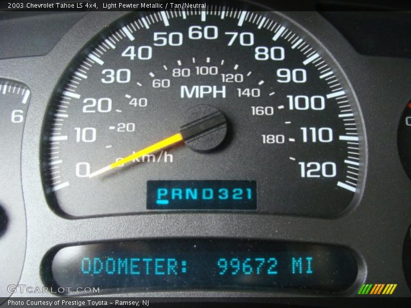 Light Pewter Metallic / Tan/Neutral 2003 Chevrolet Tahoe LS 4x4