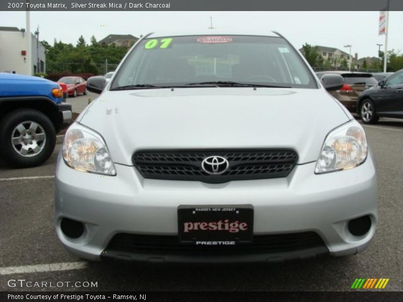 Silver Streak Mica / Dark Charcoal 2007 Toyota Matrix