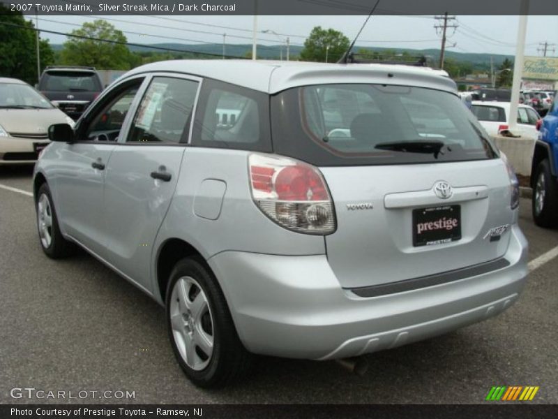 Silver Streak Mica / Dark Charcoal 2007 Toyota Matrix