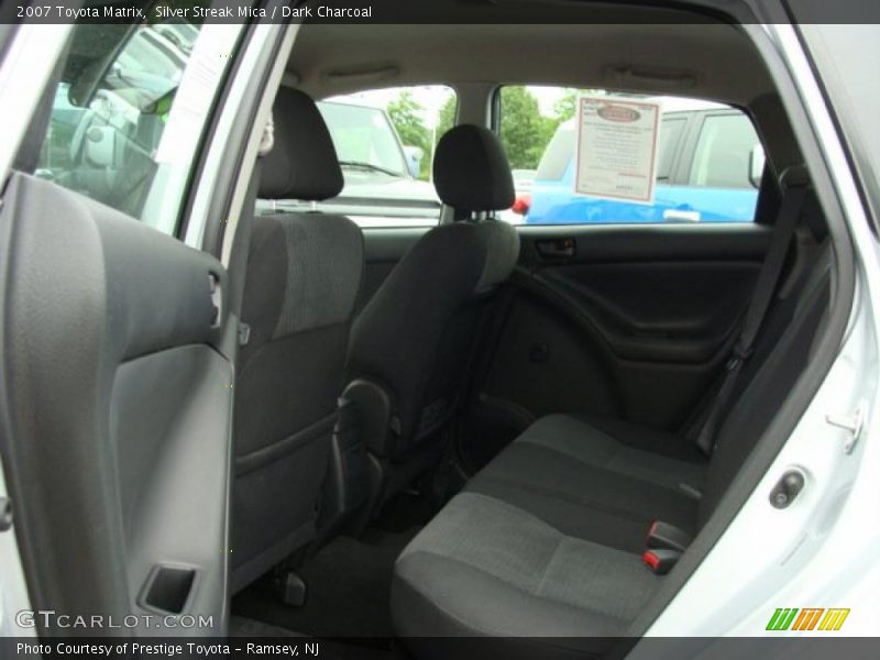 Silver Streak Mica / Dark Charcoal 2007 Toyota Matrix