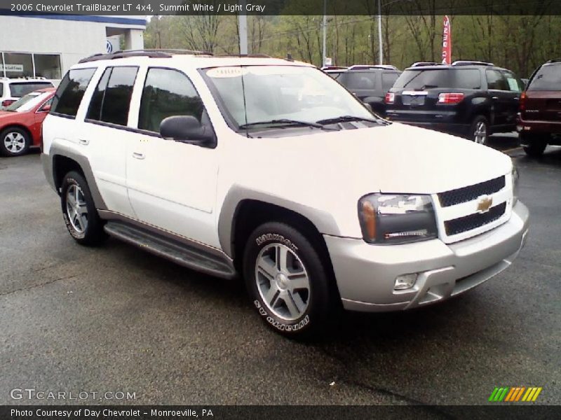 Summit White / Light Gray 2006 Chevrolet TrailBlazer LT 4x4