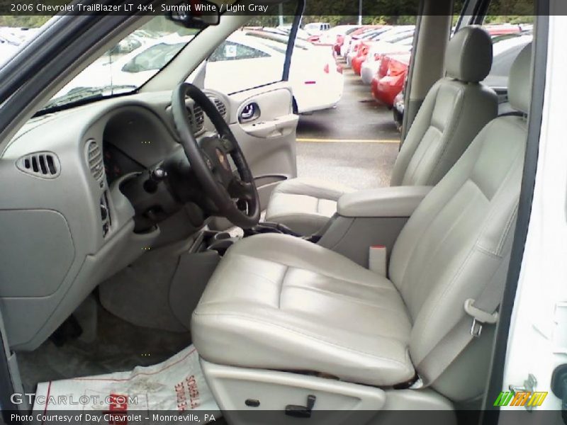 Summit White / Light Gray 2006 Chevrolet TrailBlazer LT 4x4