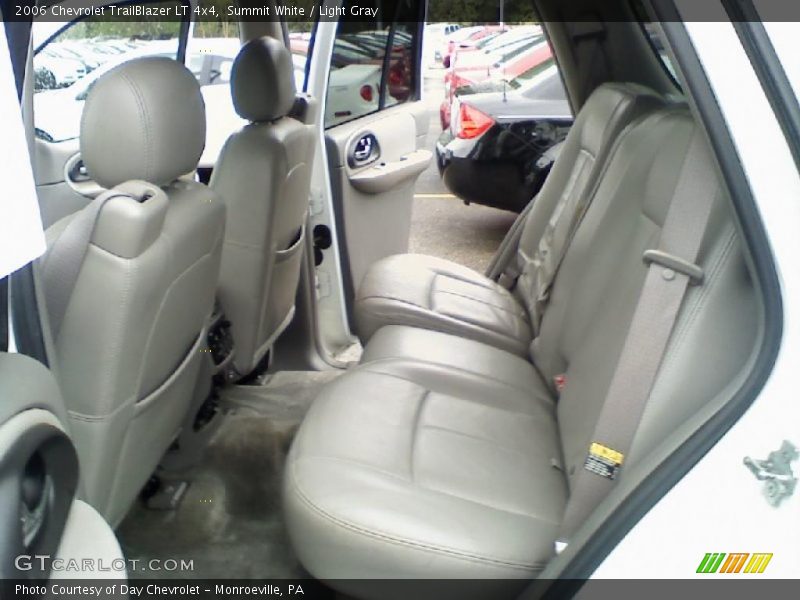 Summit White / Light Gray 2006 Chevrolet TrailBlazer LT 4x4