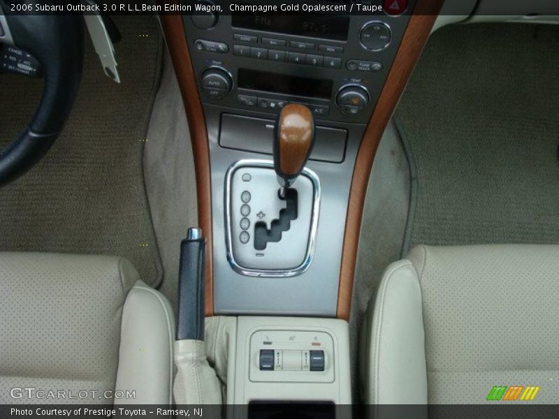 Champagne Gold Opalescent / Taupe 2006 Subaru Outback 3.0 R L.L.Bean Edition Wagon