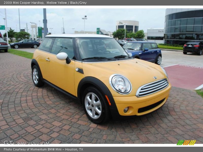 Mellow Yellow / Black/Grey 2009 Mini Cooper Hardtop