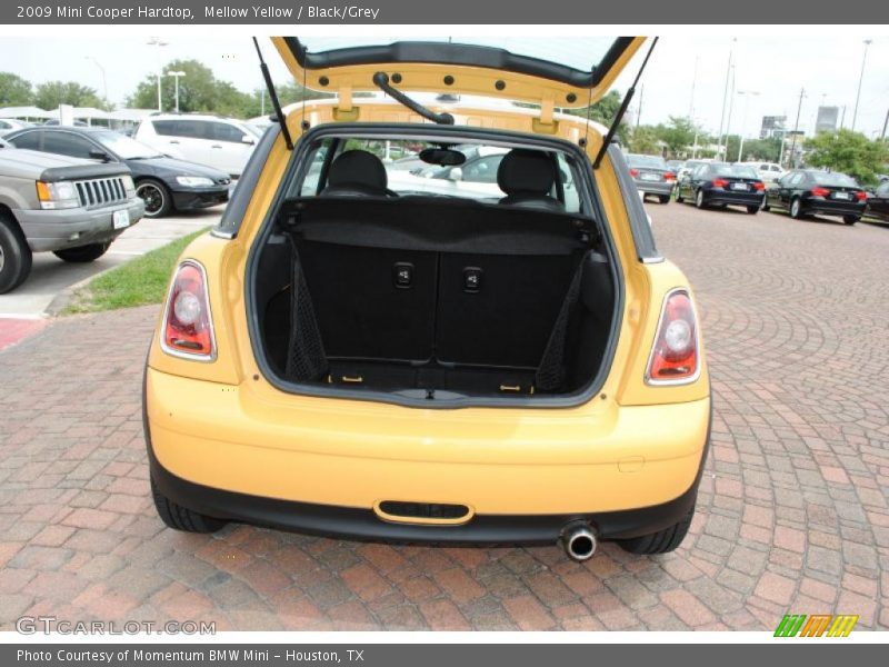 Mellow Yellow / Black/Grey 2009 Mini Cooper Hardtop
