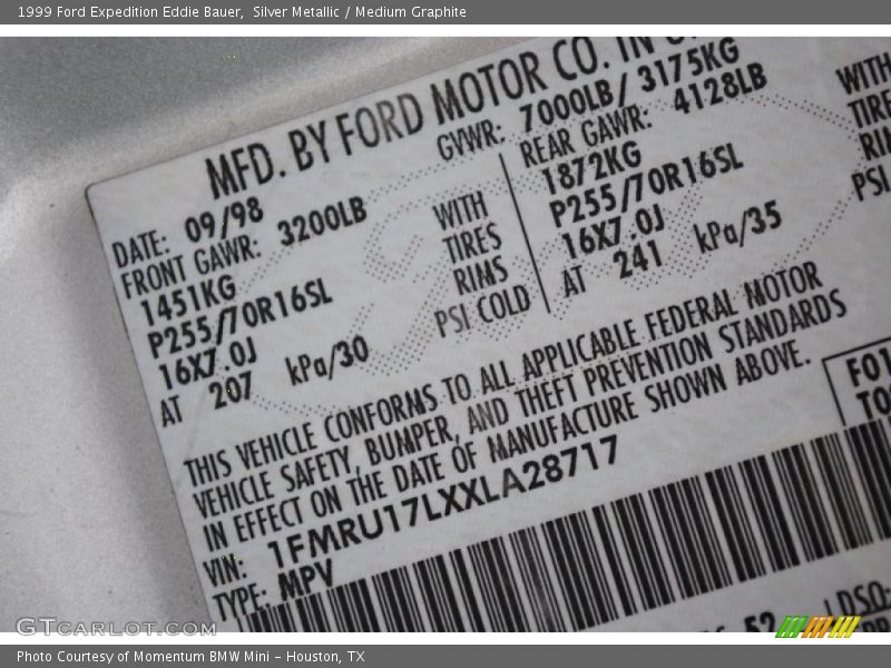 Silver Metallic / Medium Graphite 1999 Ford Expedition Eddie Bauer