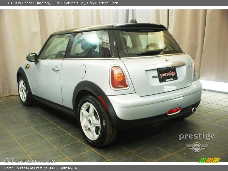 Pure Silver Metallic / Grey/Carbon Black 2010 Mini Cooper Hardtop