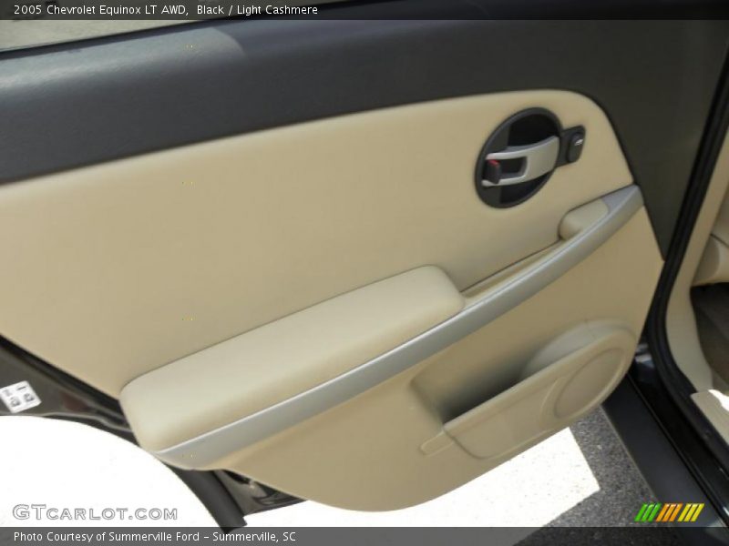 Black / Light Cashmere 2005 Chevrolet Equinox LT AWD