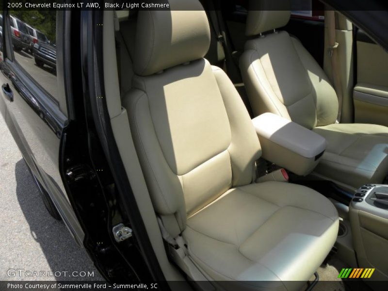 Black / Light Cashmere 2005 Chevrolet Equinox LT AWD