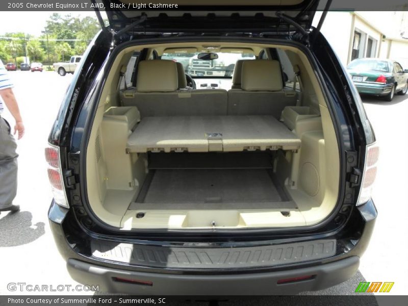 Black / Light Cashmere 2005 Chevrolet Equinox LT AWD
