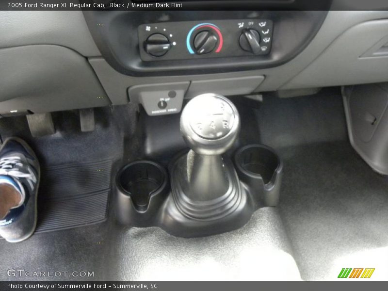 Black / Medium Dark Flint 2005 Ford Ranger XL Regular Cab