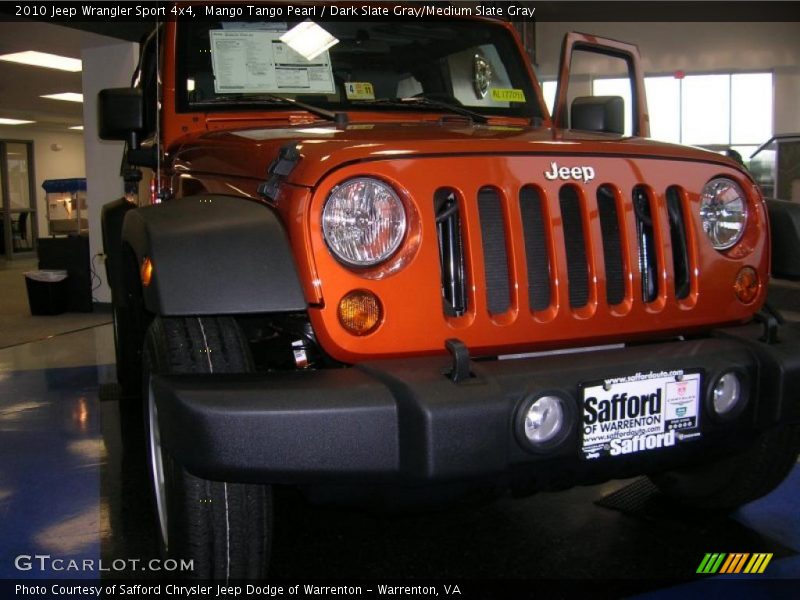 Mango Tango Pearl / Dark Slate Gray/Medium Slate Gray 2010 Jeep Wrangler Sport 4x4