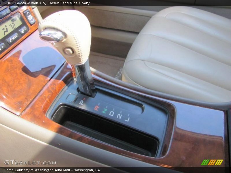 Desert Sand Mica / Ivory 2003 Toyota Avalon XLS