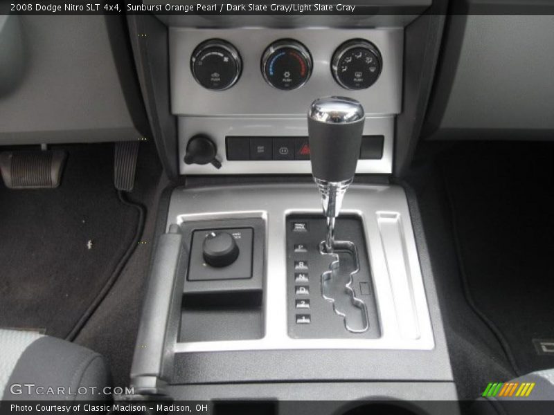 Sunburst Orange Pearl / Dark Slate Gray/Light Slate Gray 2008 Dodge Nitro SLT 4x4