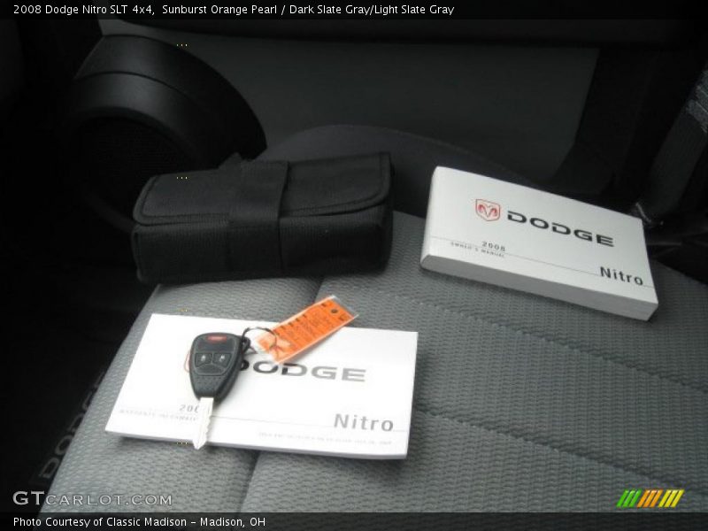 Sunburst Orange Pearl / Dark Slate Gray/Light Slate Gray 2008 Dodge Nitro SLT 4x4