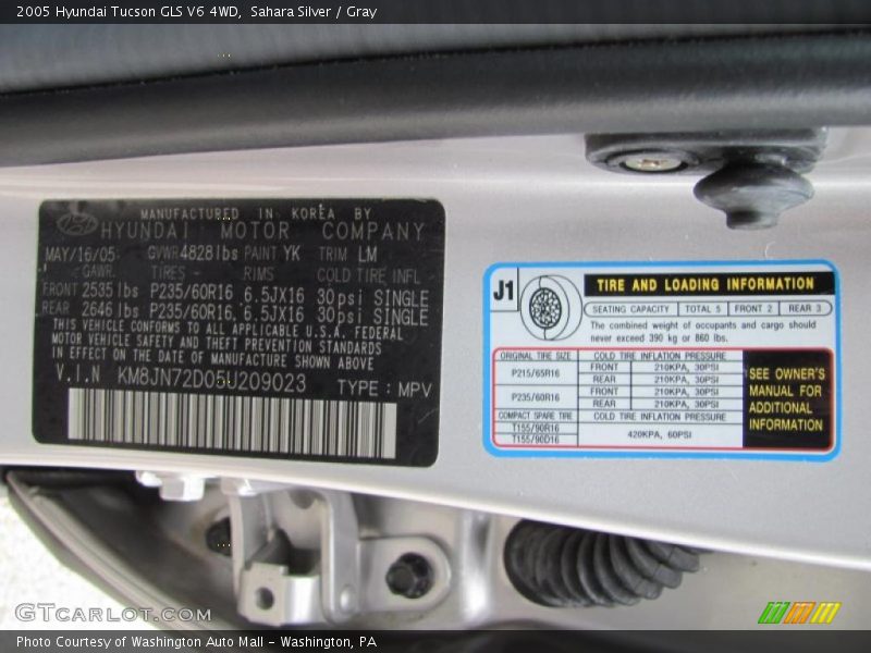 Sahara Silver / Gray 2005 Hyundai Tucson GLS V6 4WD