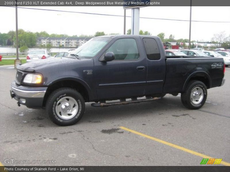 Deep Wedgewood Blue Metallic / Medium Graphite 2000 Ford F150 XLT Extended Cab 4x4