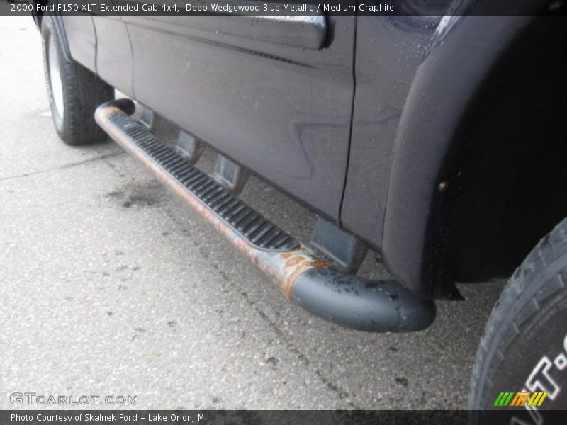 Deep Wedgewood Blue Metallic / Medium Graphite 2000 Ford F150 XLT Extended Cab 4x4