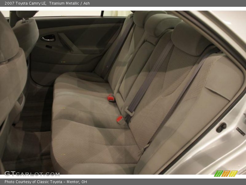 Titanium Metallic / Ash 2007 Toyota Camry LE