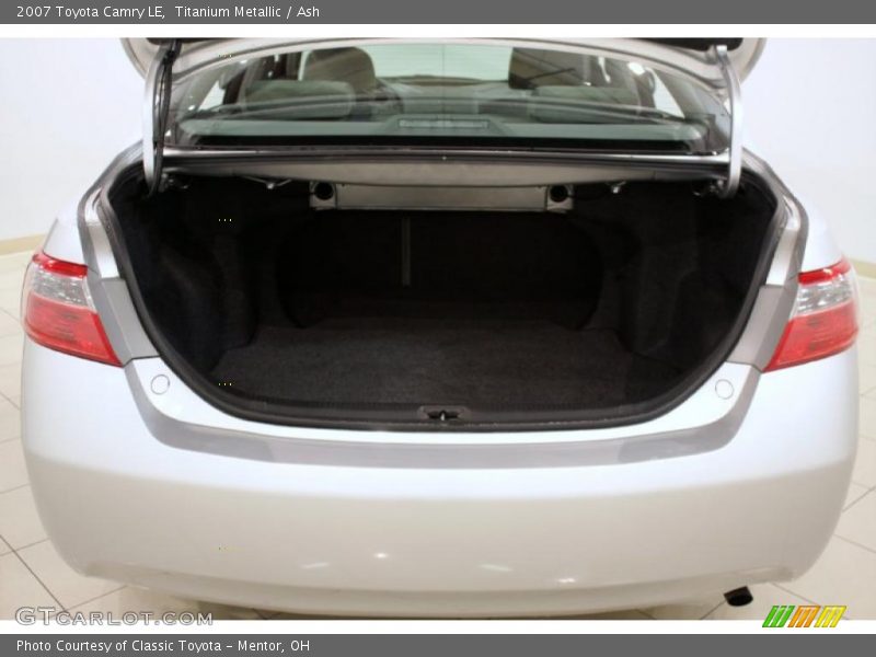 Titanium Metallic / Ash 2007 Toyota Camry LE