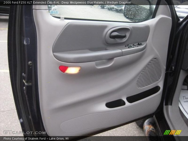 Deep Wedgewood Blue Metallic / Medium Graphite 2000 Ford F150 XLT Extended Cab 4x4