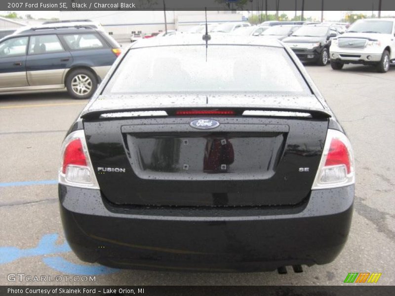 Black / Charcoal Black 2007 Ford Fusion SE