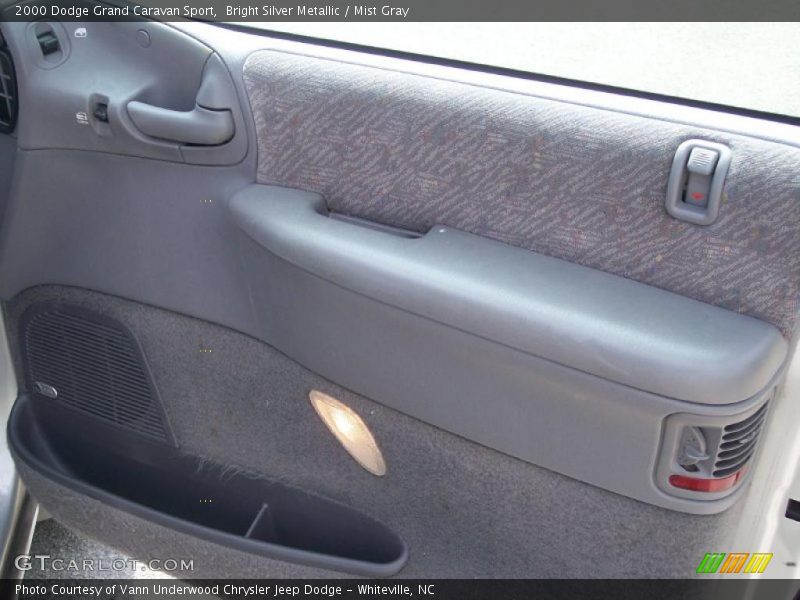 Bright Silver Metallic / Mist Gray 2000 Dodge Grand Caravan Sport