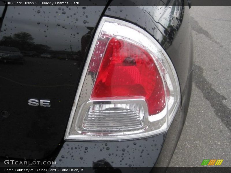 Black / Charcoal Black 2007 Ford Fusion SE