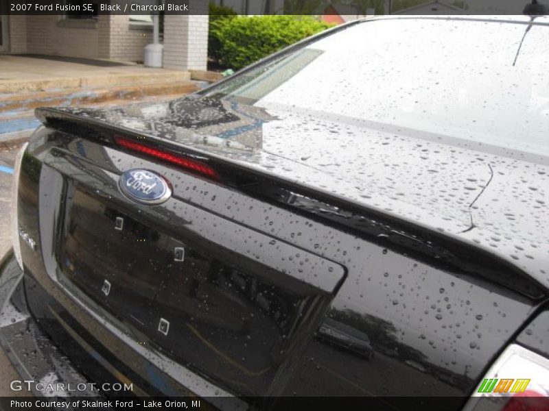Black / Charcoal Black 2007 Ford Fusion SE