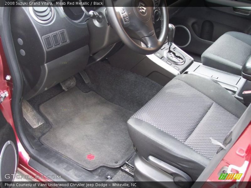 Moab Red Metallic / Black 2008 Suzuki Grand Vitara