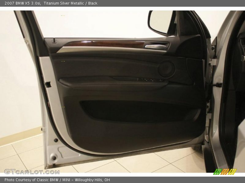 Titanium Silver Metallic / Black 2007 BMW X5 3.0si
