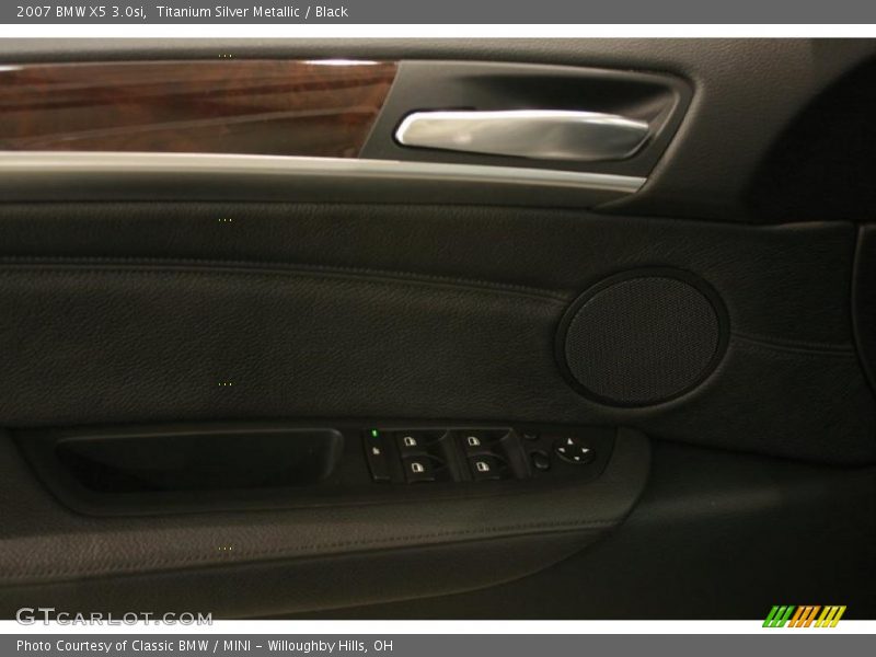 Titanium Silver Metallic / Black 2007 BMW X5 3.0si