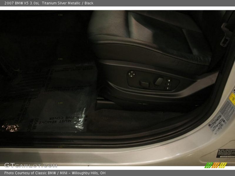 Titanium Silver Metallic / Black 2007 BMW X5 3.0si