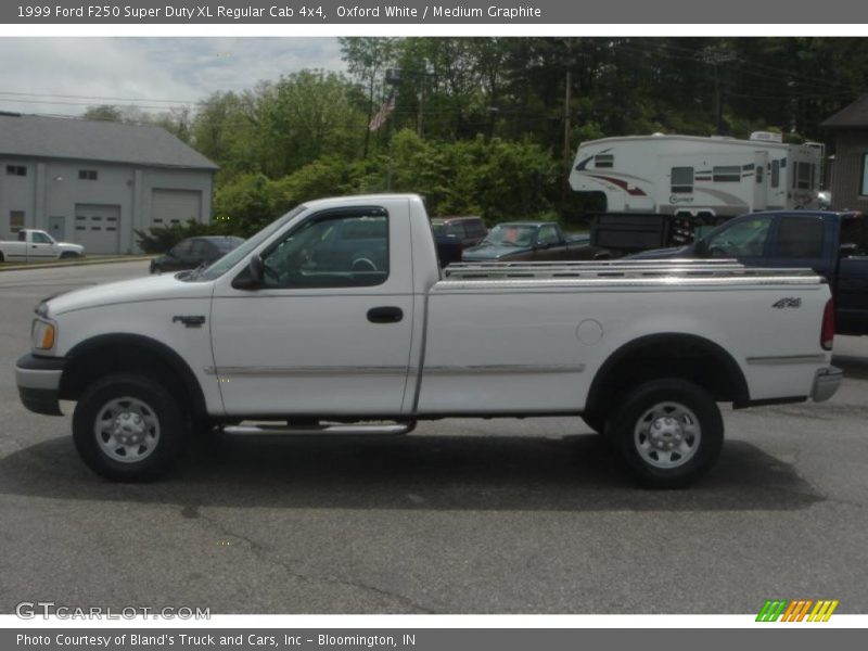 Oxford White / Medium Graphite 1999 Ford F250 Super Duty XL Regular Cab 4x4