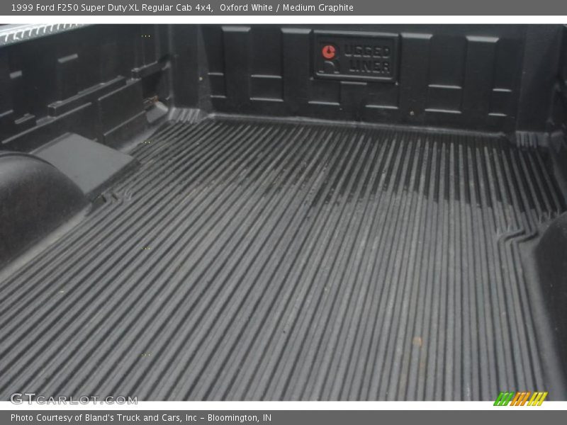 Oxford White / Medium Graphite 1999 Ford F250 Super Duty XL Regular Cab 4x4