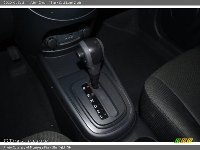 Alien Green / Black Soul Logo Cloth 2010 Kia Soul +