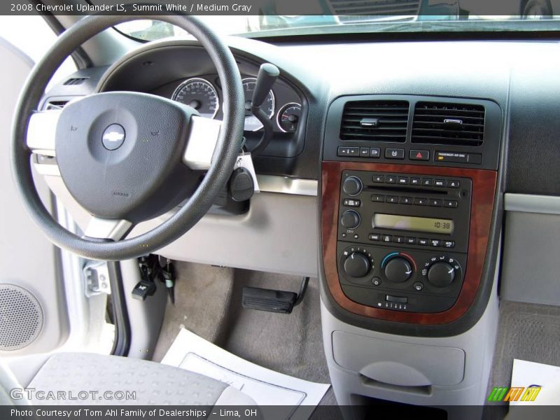 Summit White / Medium Gray 2008 Chevrolet Uplander LS