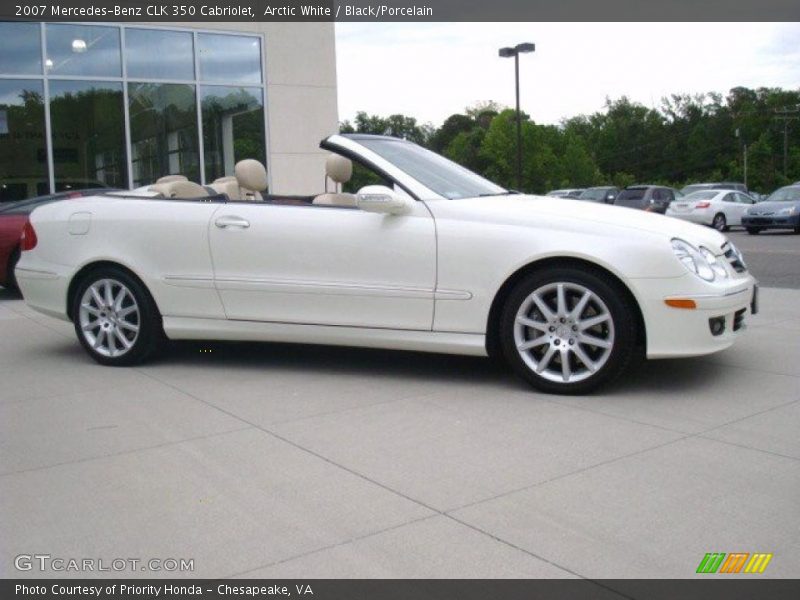 Arctic White / Black/Porcelain 2007 Mercedes-Benz CLK 350 Cabriolet