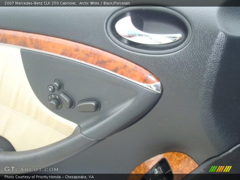 Arctic White / Black/Porcelain 2007 Mercedes-Benz CLK 350 Cabriolet