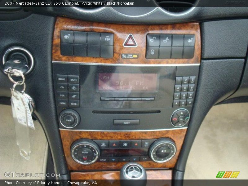 Arctic White / Black/Porcelain 2007 Mercedes-Benz CLK 350 Cabriolet
