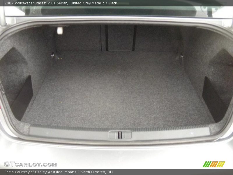 United Grey Metallic / Black 2007 Volkswagen Passat 2.0T Sedan