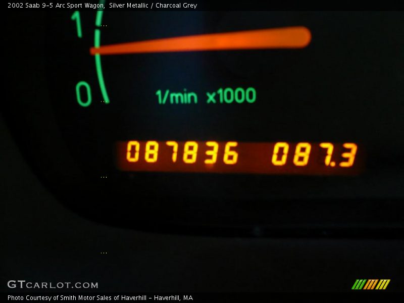 Silver Metallic / Charcoal Grey 2002 Saab 9-5 Arc Sport Wagon