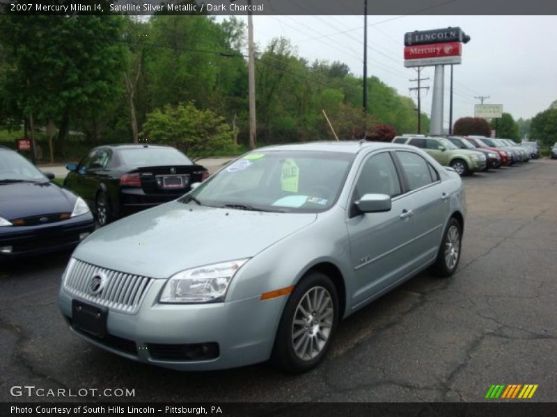 Satellite Silver Metallic / Dark Charcoal 2007 Mercury Milan I4