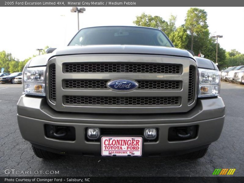 Mineral Grey Metallic / Medium Pebble 2005 Ford Excursion Limited 4X4