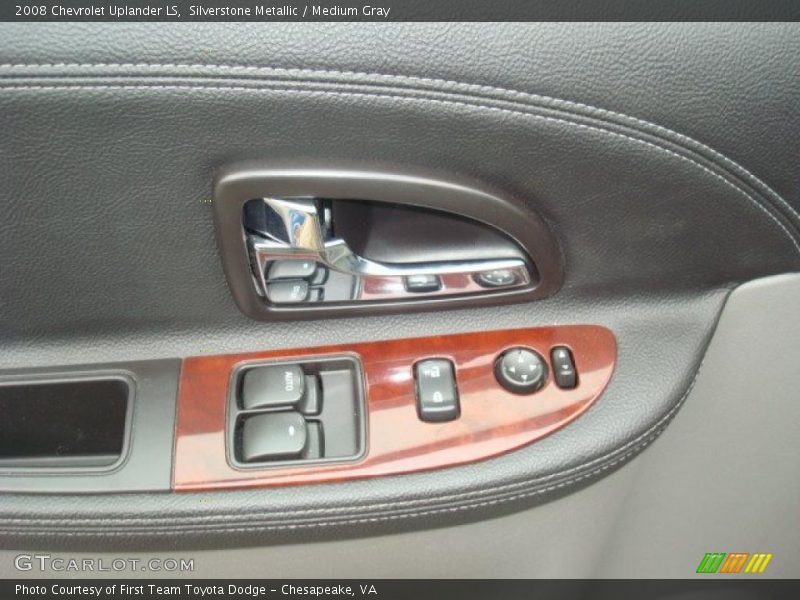 Silverstone Metallic / Medium Gray 2008 Chevrolet Uplander LS