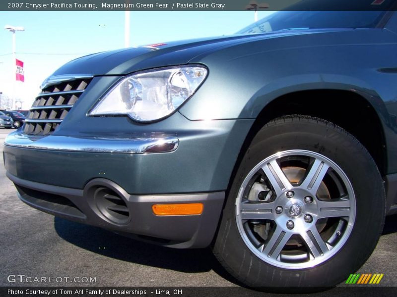 Magnesium Green Pearl / Pastel Slate Gray 2007 Chrysler Pacifica Touring
